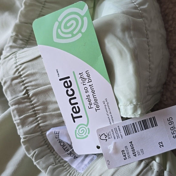 NWT Addition Elle 100% Tencel Lyocell Mint Shorts Size Plus 22 3X - Picture 8 of 8